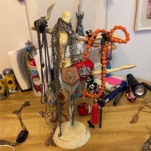 More & more Necklaces!!